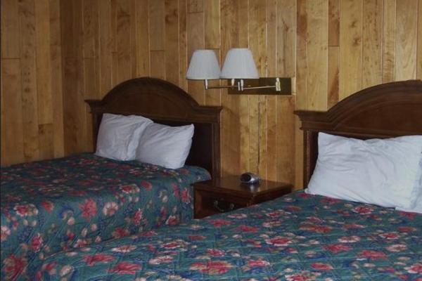 Delta Motel Bay City Kamer foto